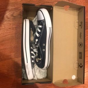 Navy blue converse with shoreline heel